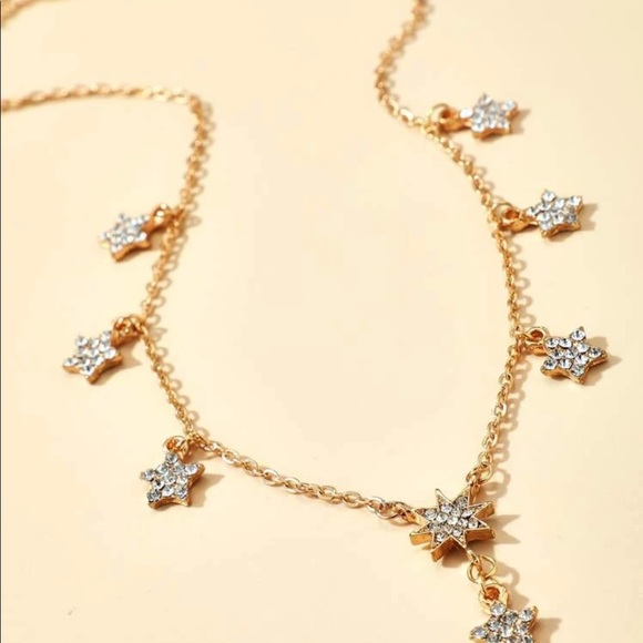 • Lisa • Rhinestone Star Charm Necklace - Picture 3 of 4